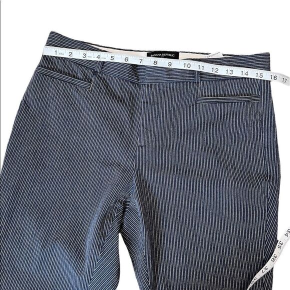 BANANA REPUBLIC Petite Jackson Fit Navy & White Pinstripe Cropped Dress Pant 10P - Picture 8 of 9